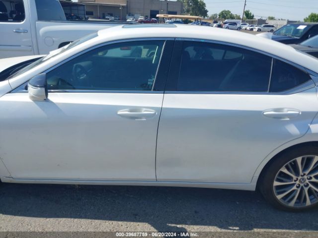 58ADZ1B15LU060263 Lexus ES 350