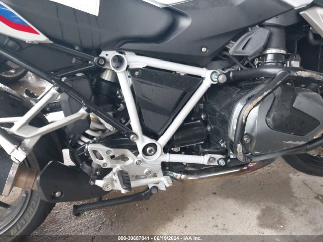 2020 BMW R 1250 WB10J7300LZG69709 Photo 7