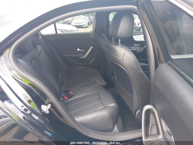 WDD3G4EB5LW037739 Mercedes-Benz A 220