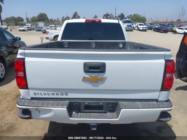 Chevrolet Silverado 1500 Custom 2018 1GCRCPEC7JZ154437 Image 17