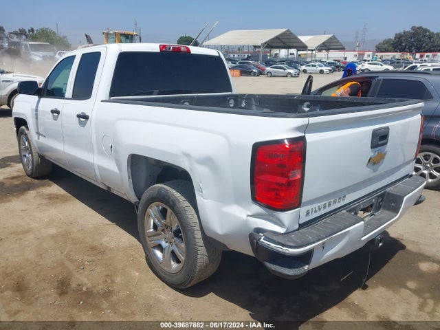Chevrolet Silverado 1500 Custom 2018 1GCRCPEC7JZ154437 Image 3