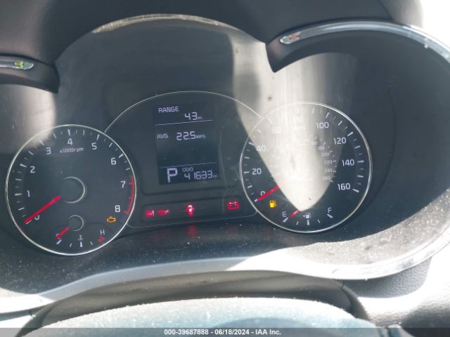KNAFX4A63F5258005 KIA FORTE LX