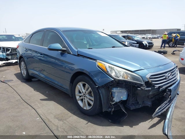 Hyundai SONATA SE 2015 5NPE24AF3FH244862 Image 1