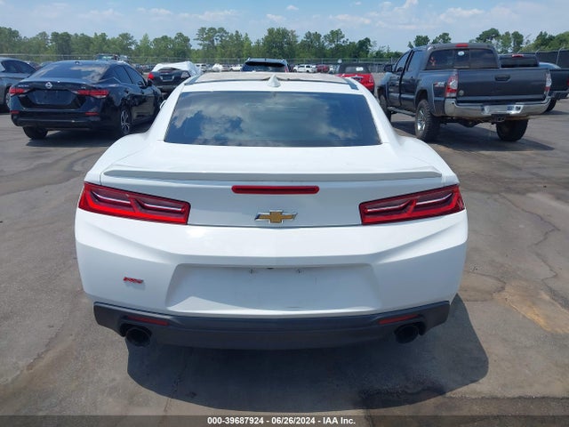 Chevrolet Camaro 1lt 2018 1G1FB1RXXJ0108470 Image 16