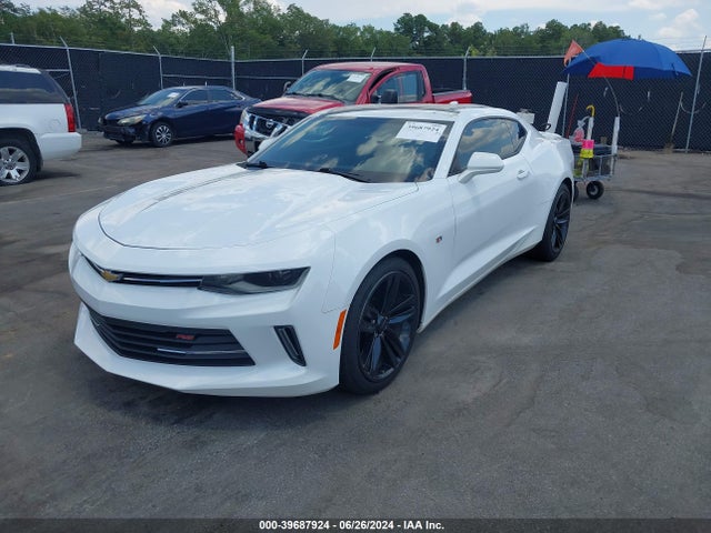 Chevrolet Camaro 1lt 2018 1G1FB1RXXJ0108470 Image 2