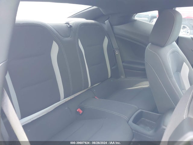 Chevrolet Camaro 1lt 2018 1G1FB1RXXJ0108470 Image 8