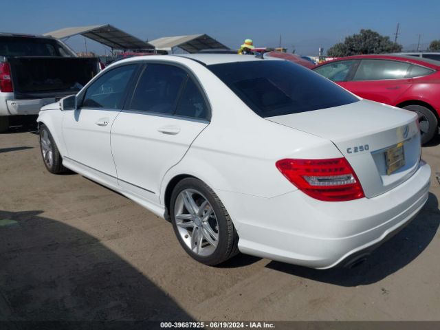 WDDGF4HB1ER315604 Mercedes-Benz C 250 Luxury/sport