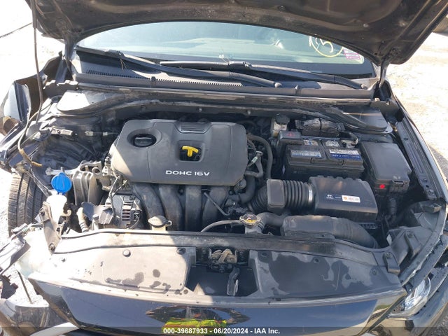 Hyundai ELANTRA SE 2017 5NPD84LF3HH106622 Image 10