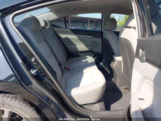 Hyundai ELANTRA SE 2017 5NPD84LF3HH106622 Image 8
