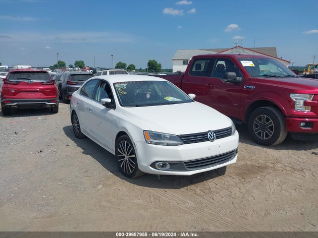 2014 3VW3L7AJ9EM387668 main image