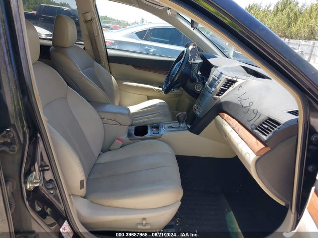 Subaru Outback 2.5i Limited 2014 4S4BRCKCXE3233506 Image 5