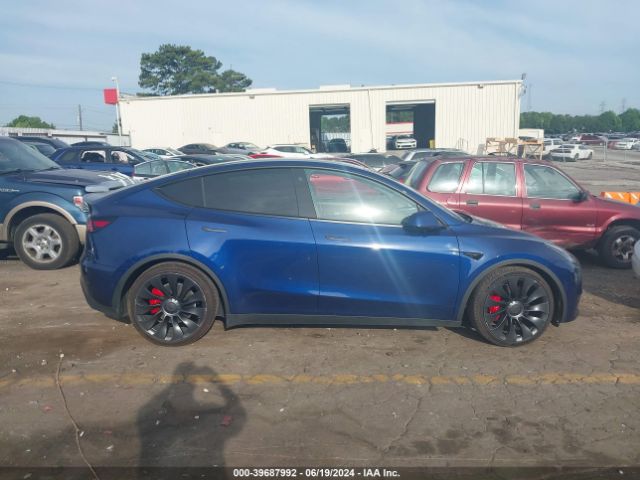 7SAYGDEF2NF415738 Tesla Model Y Performance Dual Motor All-wheel Drive