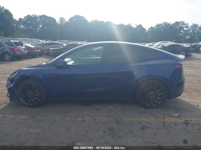 7SAYGDEF2NF415738 Tesla Model Y Performance Dual Motor All-wheel Drive