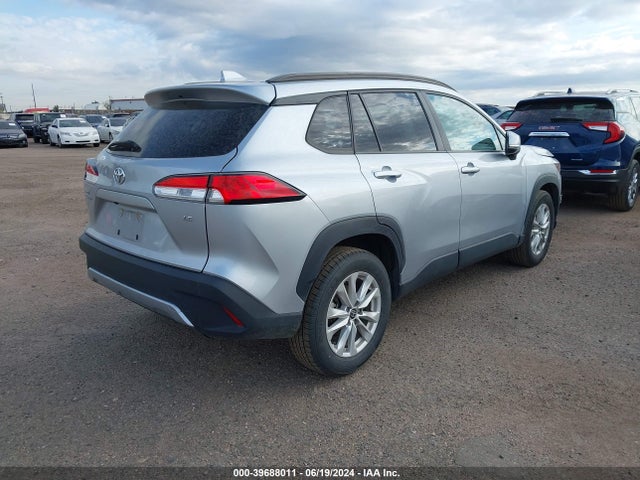 Toyota Corolla Cross Le 2022 7MUCAAAG1NV016603 Image 4