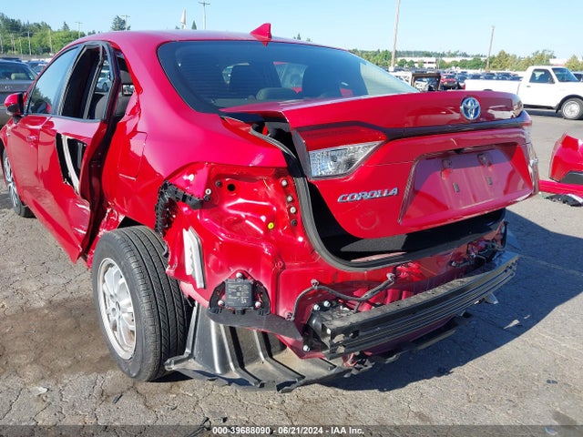 JTDEAMDE7MJ014414 Toyota Corolla Hybrid Le