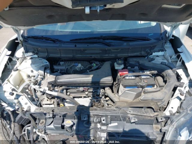5N1AT2MVXHC765235 Nissan Rogue Sl