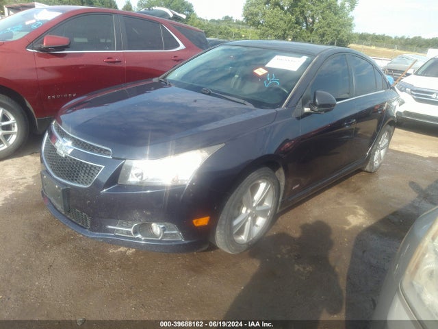 Chevrolet Cruze 2lt Auto 2014 1G1PE5SB0E7370772 Image 2