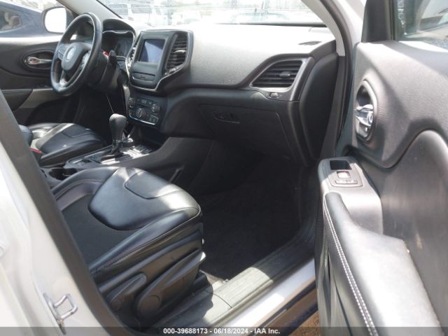 1C4PJMLB5KD198926 Jeep Cherokee Latitude Plus 4x4