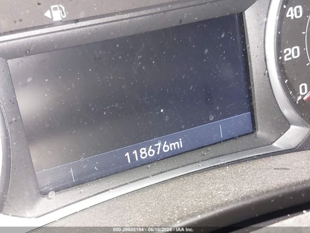 2GNAXXEV1K6281837 Chevrolet Equinox Premier