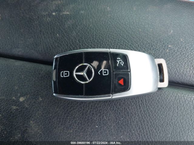 WDDZF4KB2HA243509 Mercedes-Benz E 300 4matic