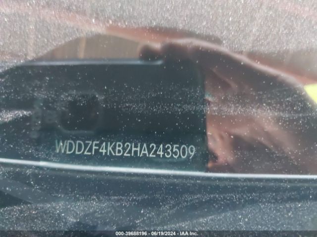WDDZF4KB2HA243509 Mercedes-Benz E 300 4matic