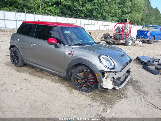 2016 MINI HARDTOP WMWXM9C54GT997041 Photo 0