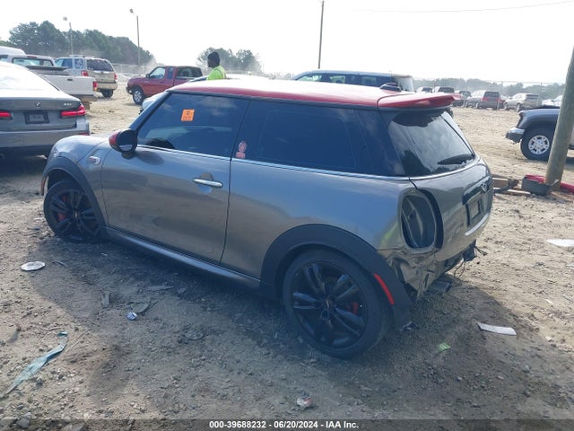 2016 MINI HARDTOP WMWXM9C54GT997041 Photo 2