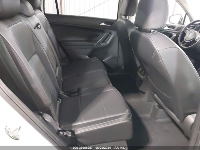 3VV2B7AX0LM028004 Volkswagen Tiguan 2.0t Se/2.0t Se R-line Black/2.0t Sel