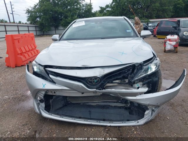 4T1B11HK8JU002036 Toyota CAMRY LE