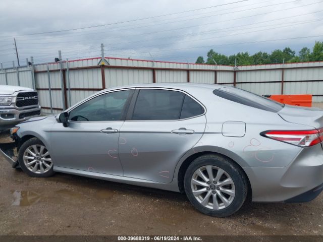 4T1B11HK8JU002036 Toyota CAMRY LE