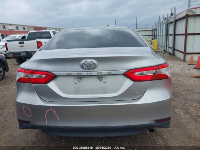 4T1B11HK8JU002036 Toyota CAMRY LE