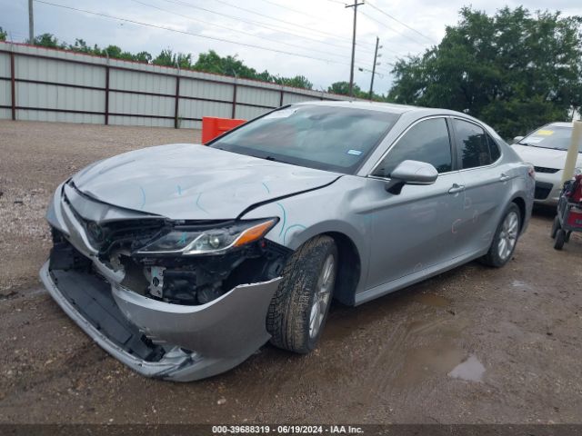 4T1B11HK8JU002036 Toyota CAMRY LE