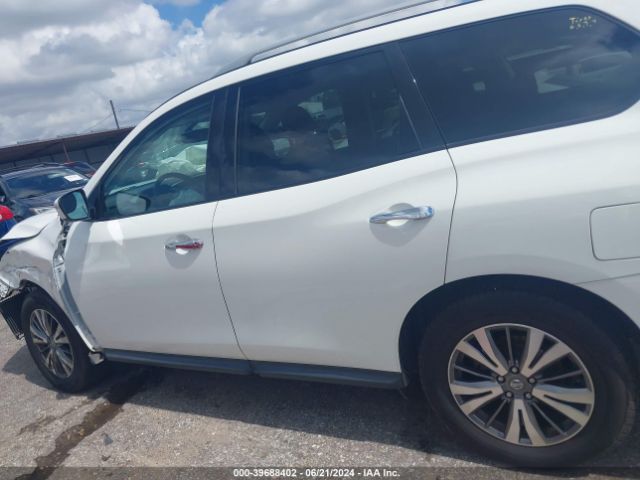 5N1DR2BN1LC602870 Nissan Pathfinder Sv 2wd