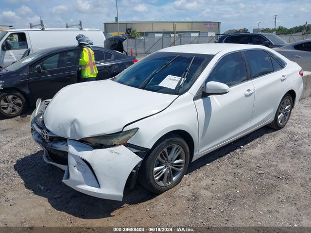 Toyota CAMRY SE 2015 4T1BF1FK2FU478312 Image 2