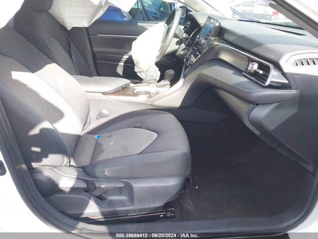 Toyota CAMRY LE 2021 4T1C11AK3MU562291 Image 5