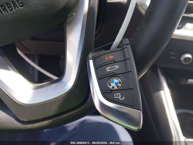 3MW5R1J03M8B93396 BMW 330I