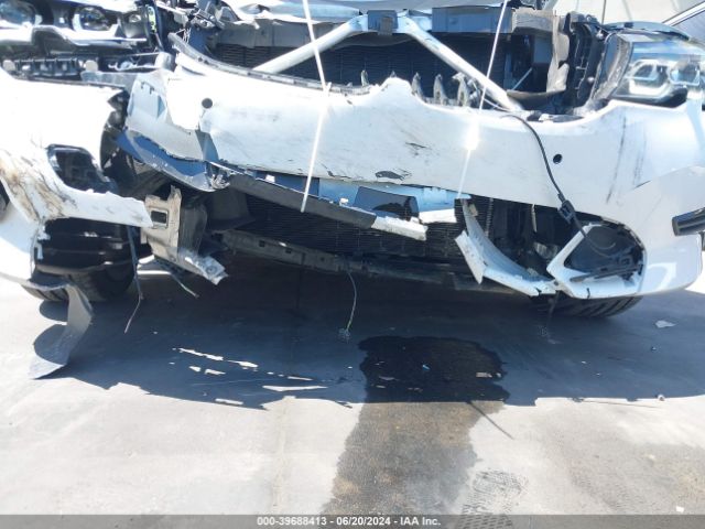 3MW5R1J03M8B93396 BMW 330I