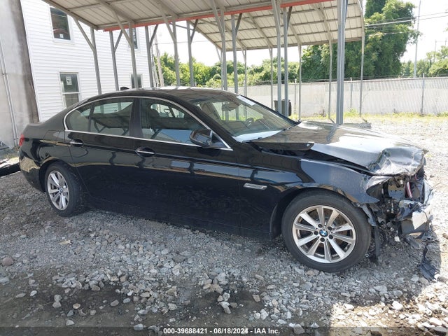 WBA5A7C57GG148812 BMW 528i Xdrive