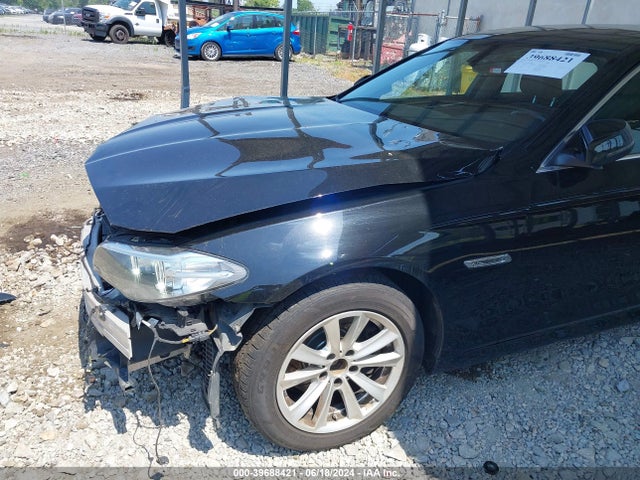 WBA5A7C57GG148812 BMW 528i Xdrive