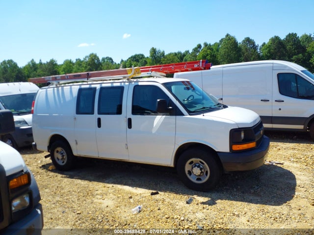 Chevrolet Express 2500 Work Van 2016 1GCWGAFF5G1248174 Image 13