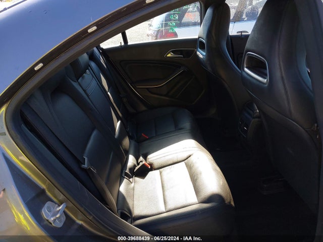 Mercedes-Benz CLA 250 2015 WDDSJ4EB6FN217285 Image 8