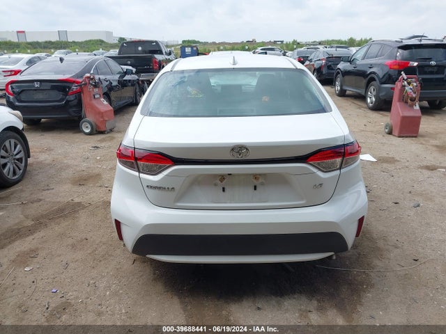 Toyota COROLLA LE 2022 5YFEPMAEXNP306459 Image 16