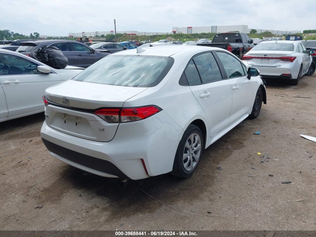 Toyota COROLLA LE 2022 5YFEPMAEXNP306459 Image 4