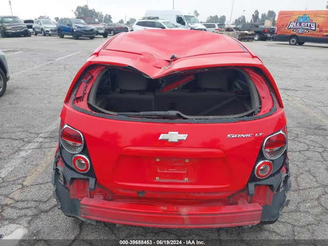 Chevrolet Sonic Lt Auto 2014 1G1JC6SHXE4233829 Image 18