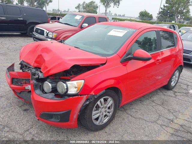 Chevrolet Sonic Lt Auto 2014 1G1JC6SHXE4233829 Image 2