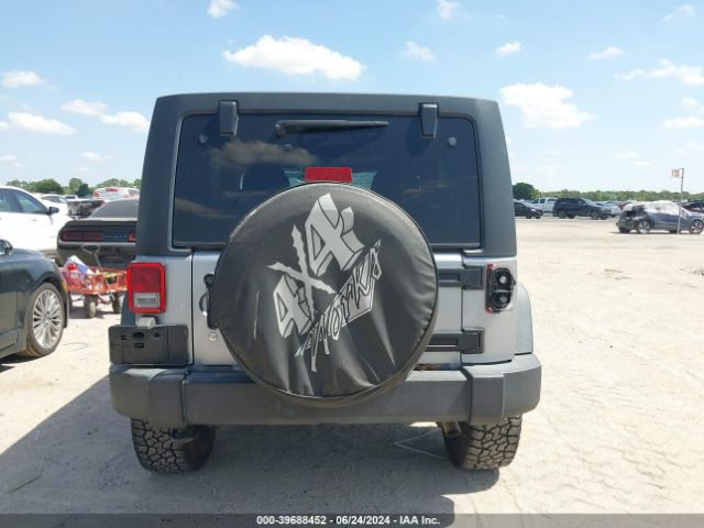 1C4BJWDG4JL890213 Jeep Wrangler Jk Unlimited Sport S 4x4