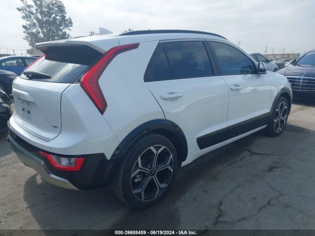 KNDCR3LE7P5043971 KIA Niro Ex Touring