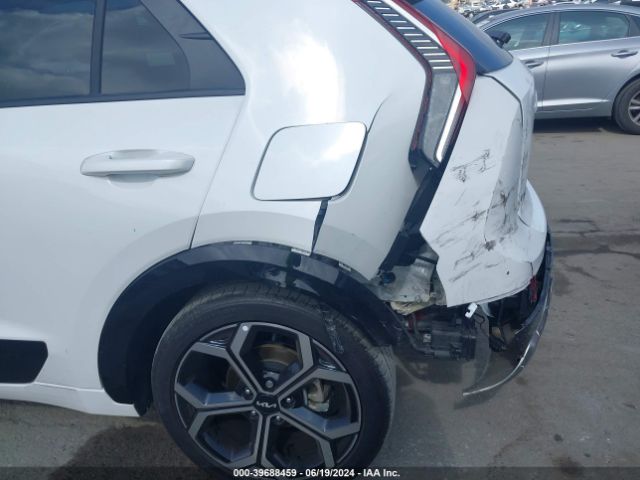 KNDCR3LE7P5043971 KIA Niro Ex Touring