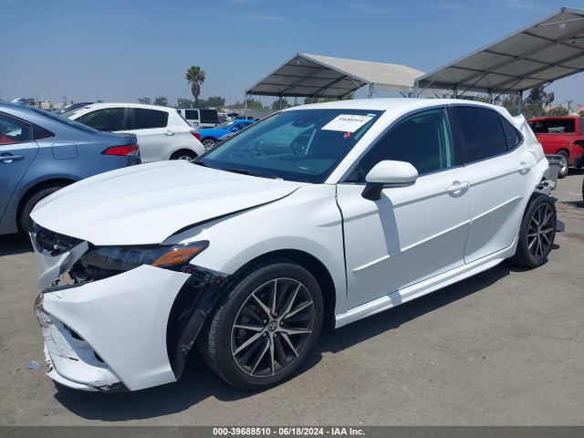 Toyota CAMRY SE 2024 4T1G11AK9RU843049 Image 2