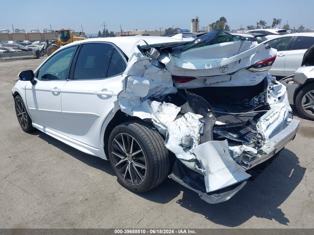 Toyota CAMRY SE 2024 4T1G11AK9RU843049 Image 3